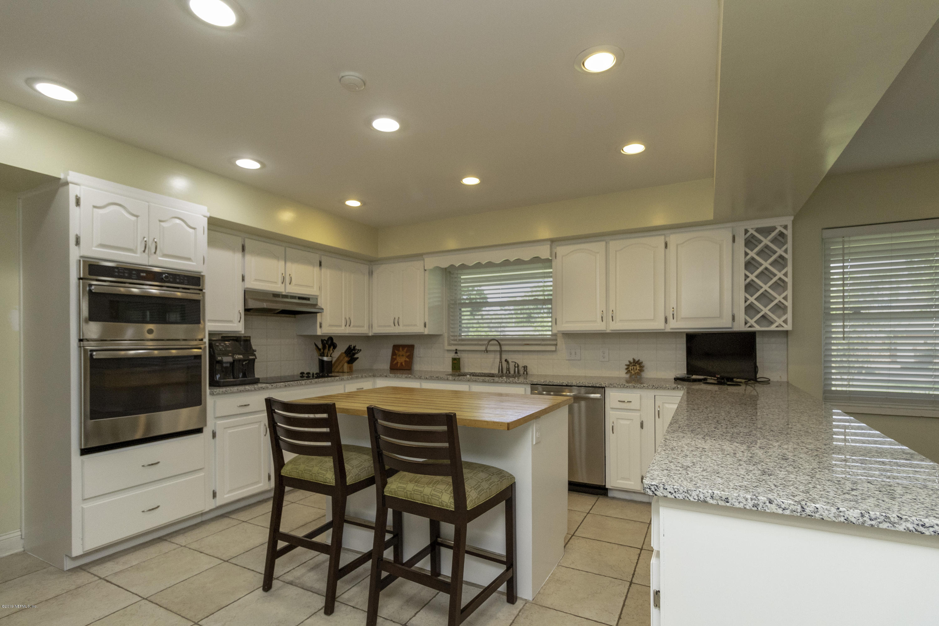 8265 Hunters Grove Road Jacksonville, FL 32256 - Photo 10 of 28 HG5