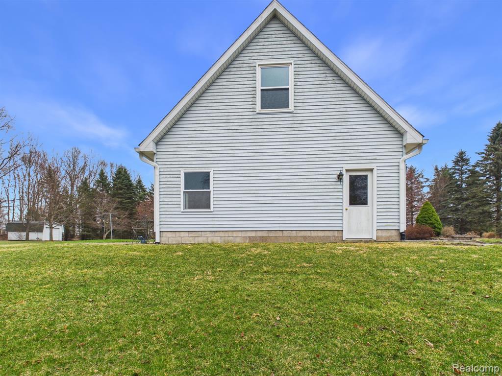 6882 Jones Road North Branch, MI 48461 - Photo 45 of 64