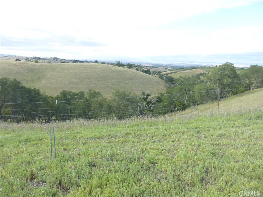 2750 Raptor Ridge Trail Templeton, CA 93465 - Photo 46 of 75
