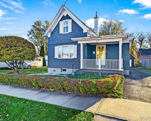 $160,000 | 1325 Ash Street, Utica, NY 13502