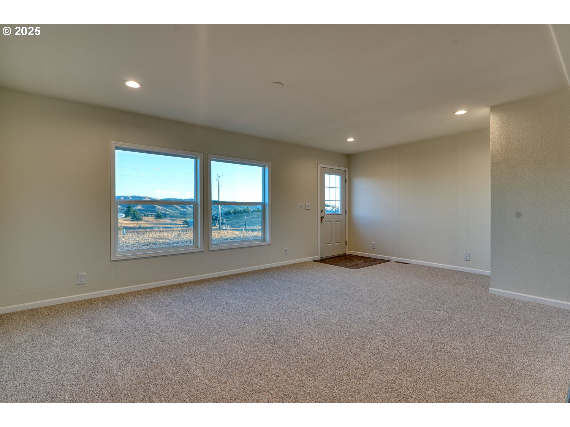 959 High Prairie Road Lyle, WA 98635 - Photo 15 of 37