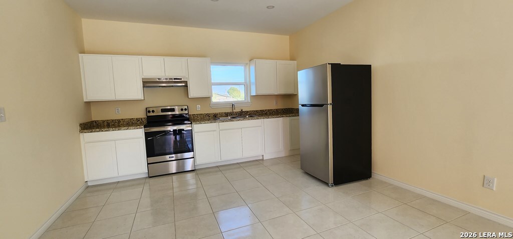 118 Grass Valley Road, Unit 206 Eagle Pass, TX 78852 - Photo 4 of 25