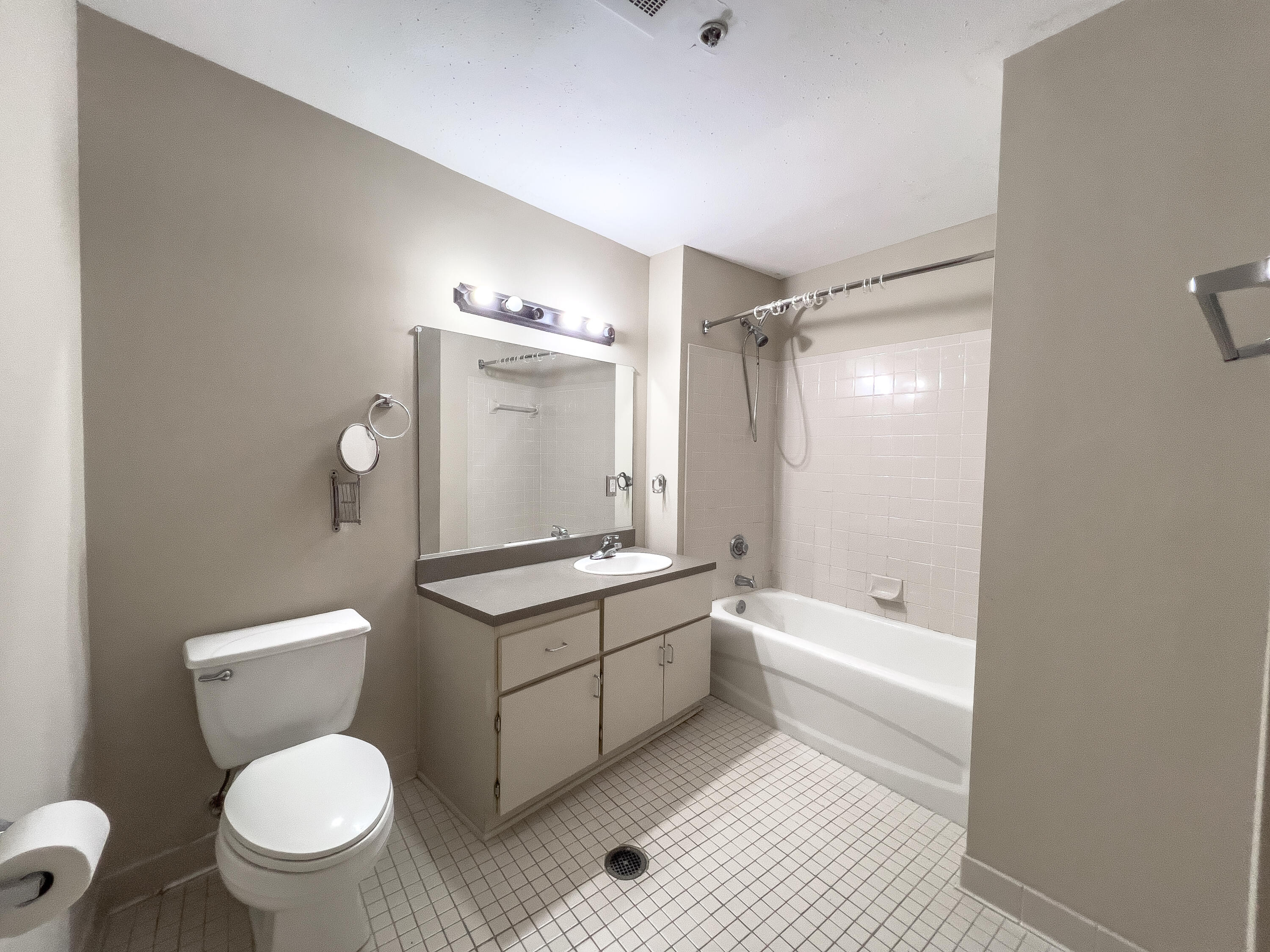 151 Calhoun Street, Unit G Charleston, SC 29401 - Photo 13 of 14