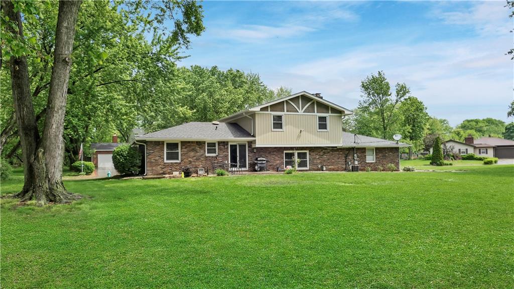 839 Ralston Road Indianapolis, IN 46217 - Photo 2 of 39 Gallery Image 2