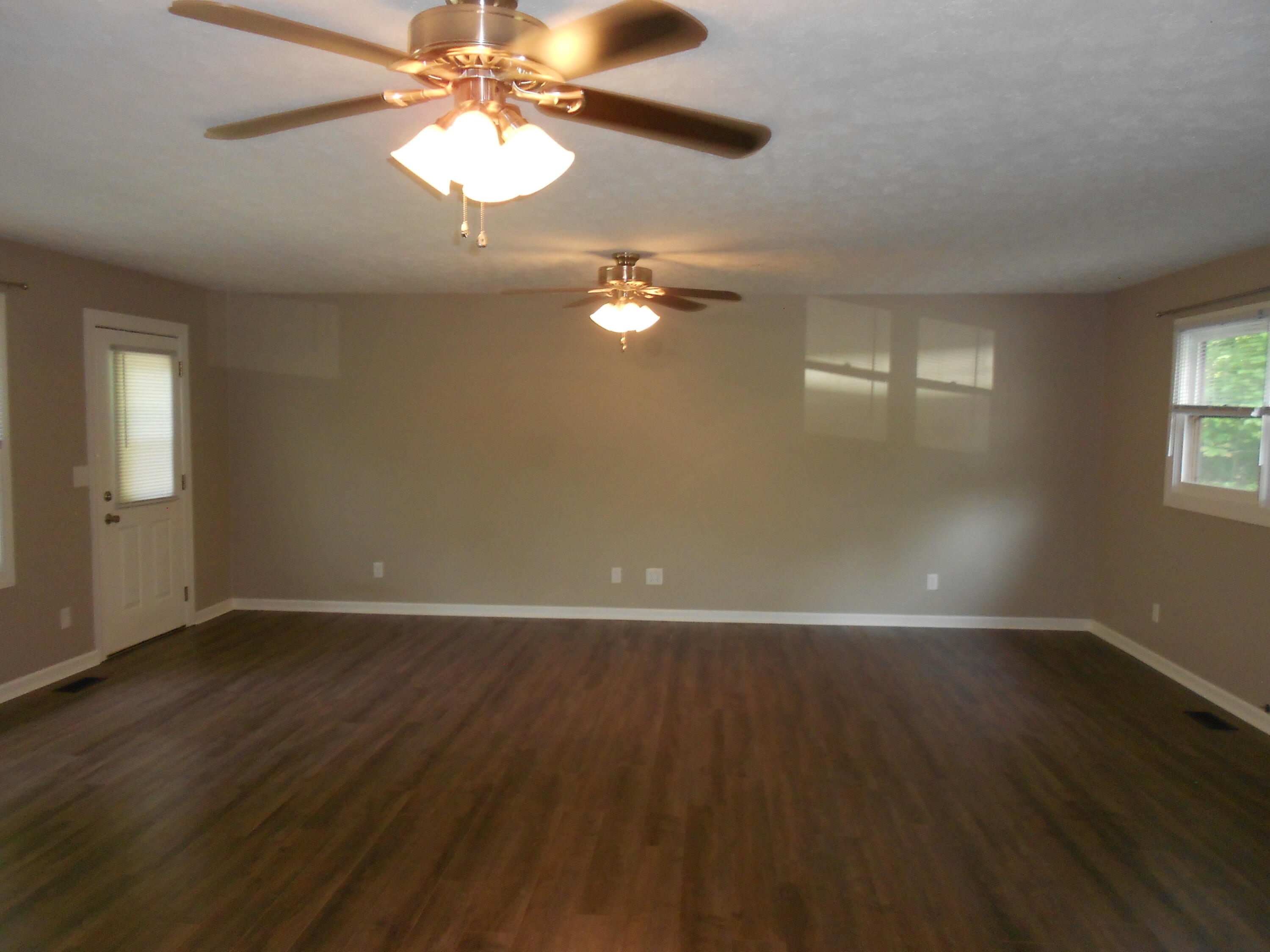 2962 North Middletown Road Paris, KY 40361 - Photo 24 of 39 DSCN5005