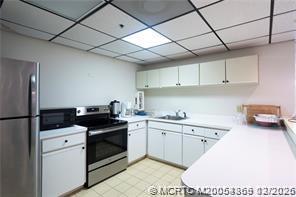 221 Northeast Plantation Road, Unit 415 Stuart, FL 34996 - Photo 43 of 43 Club house kit