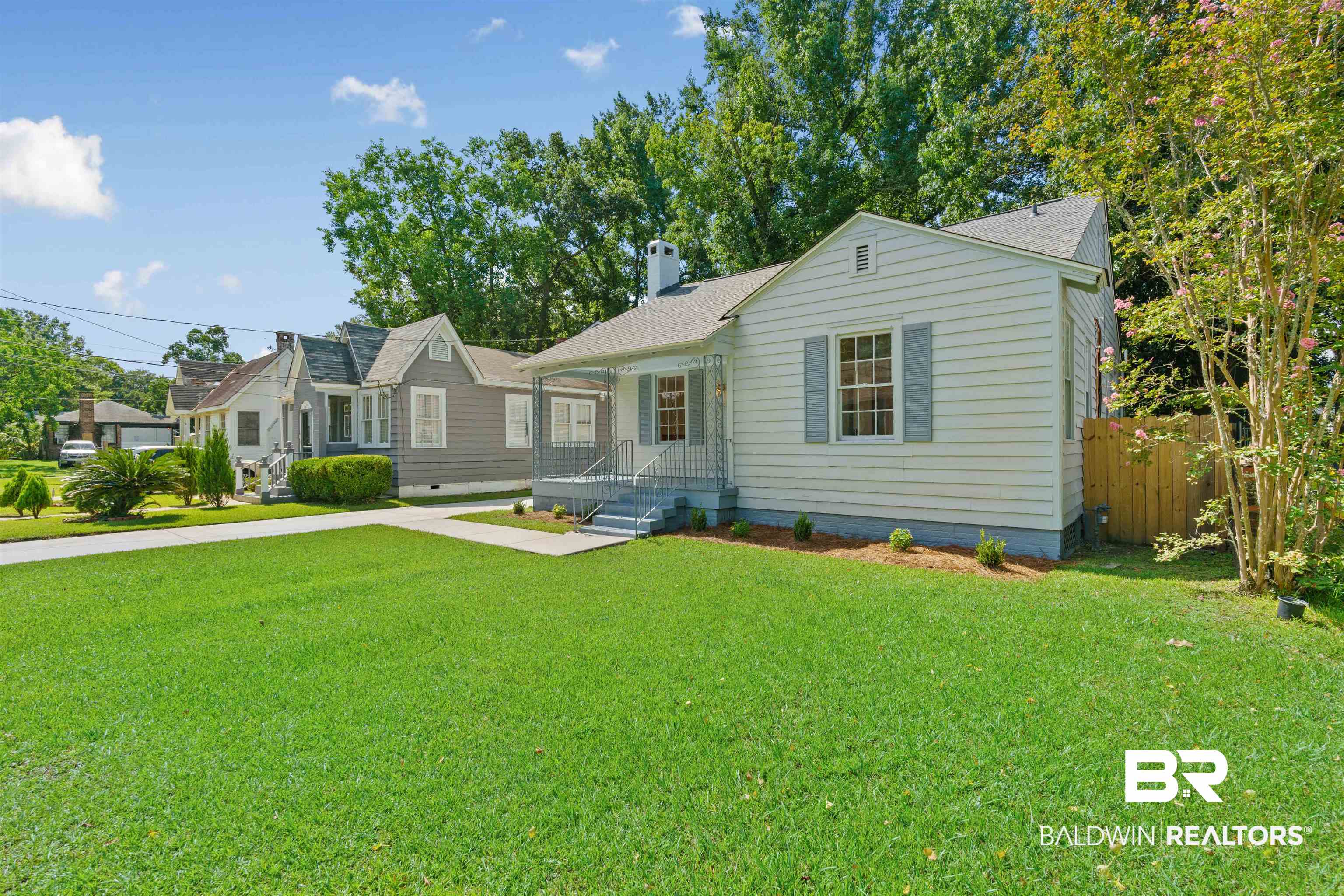 1621 Lamar Street Mobile, AL 36604 - Photo 1 of 25