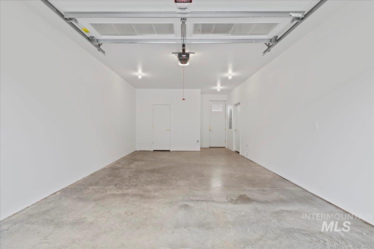 1011 South Orchard Street, Unit 101 Boise, ID 83705 - Photo 13 of 16 View of garage