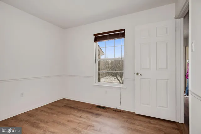 $2,950 | 305 Sequoia Drive, Newtown, PA 18940