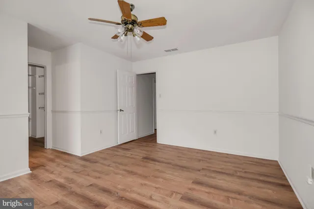 $2,950 | 305 Sequoia Drive, Newtown, PA 18940