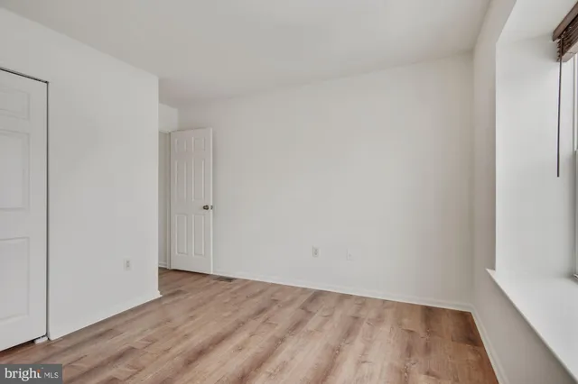 $2,950 | 305 Sequoia Drive, Newtown, PA 18940