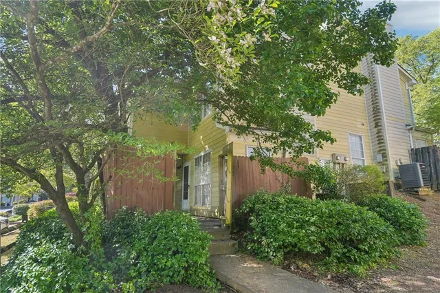 $173,000 | 1066 Rock Creek Lane, Norcross, GA 30093