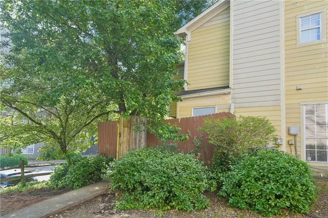 $173,000 | 1066 Rock Creek Lane, Norcross, GA 30093