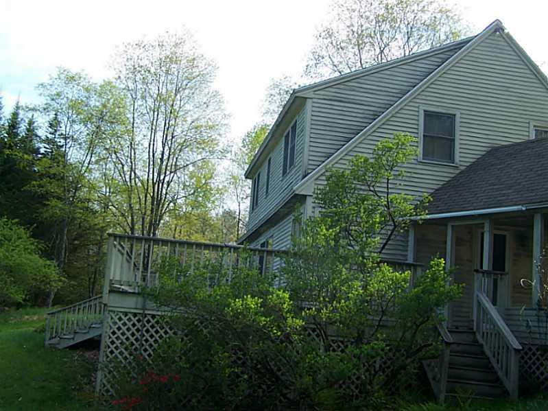 11 Earls Road South Berwick, ME 03908 - Photo 15 of 24 Exterior Back.