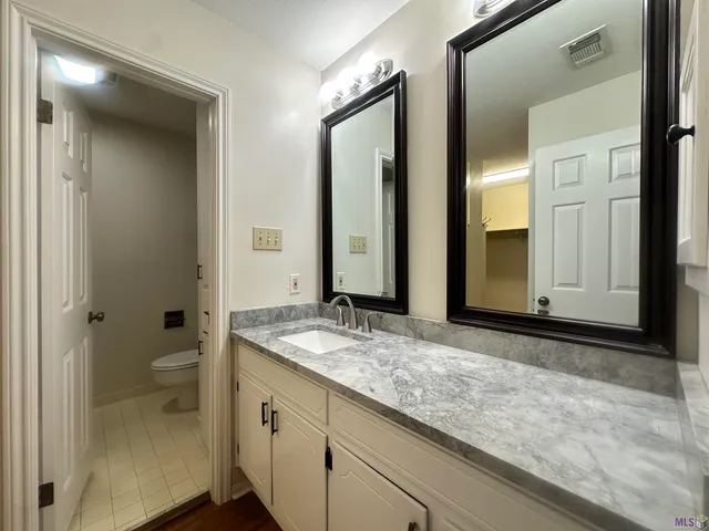 $247,500 | 10218 North Magna Carta Place, Baton Rouge, LA 70815