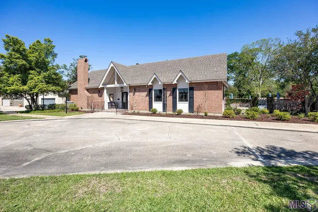 $247,500 | 10218 North Magna Carta Place, Baton Rouge, LA 70815
