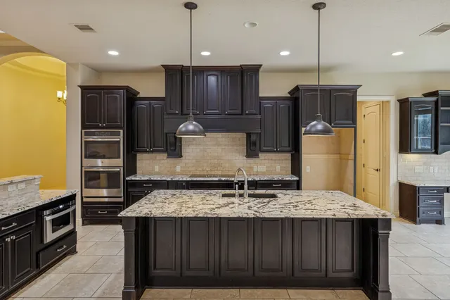 $4,000 | 944 Wilderness Oaks, New Braunfels, TX 78132