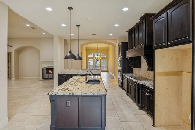 $4,000 | 944 Wilderness Oaks, New Braunfels, TX 78132