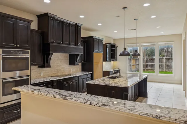 $4,000 | 944 Wilderness Oaks, New Braunfels, TX 78132