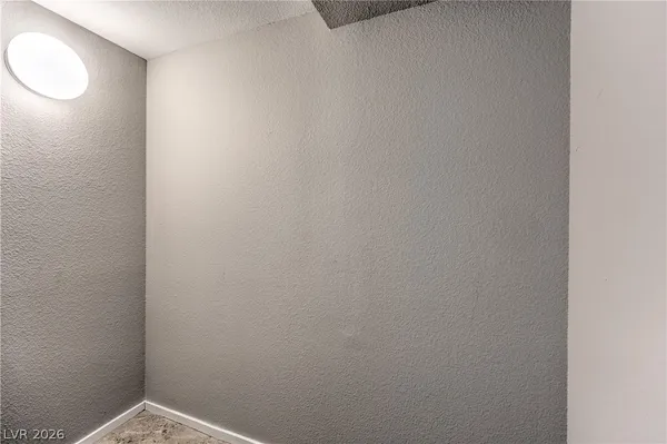 $2,250 | 78 Fortuna Court, Henderson, NV 89074