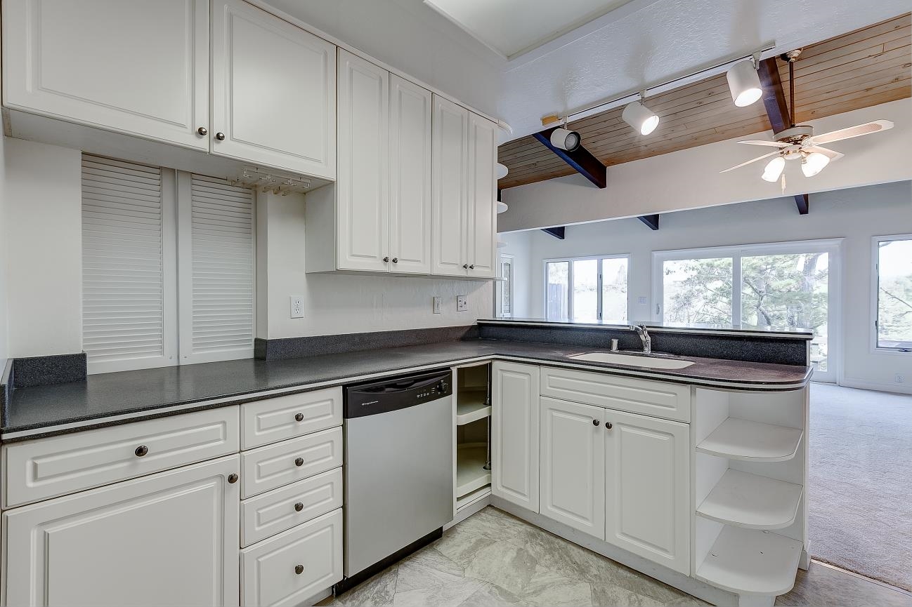 19100 Crest, Unit 107 Castro Valley, CA 94546 - Photo 11 of 23