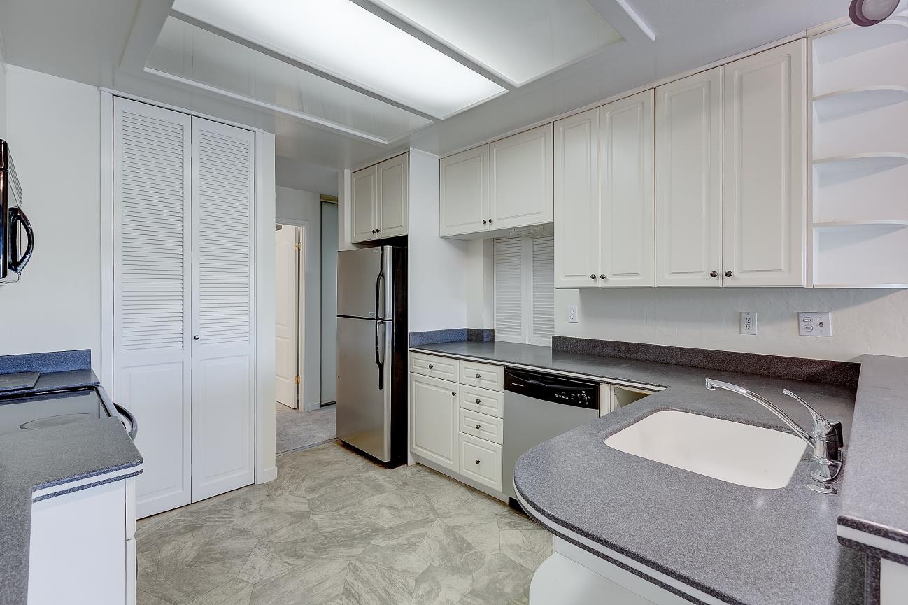 19100 Crest, Unit 107 Castro Valley, CA 94546 - Photo 12 of 23