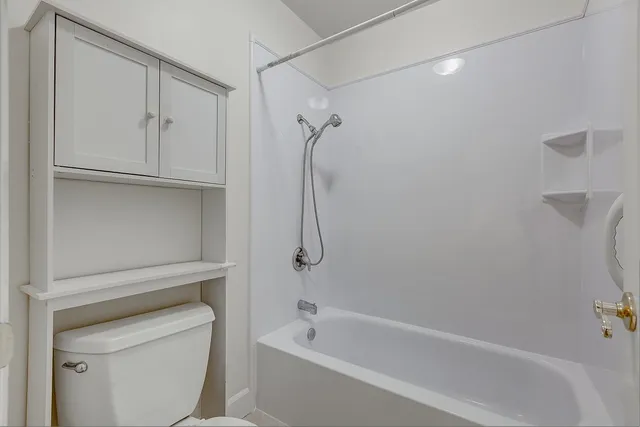 $399,000 | 19100 Crest, Unit 107, Castro Valley, CA 94546