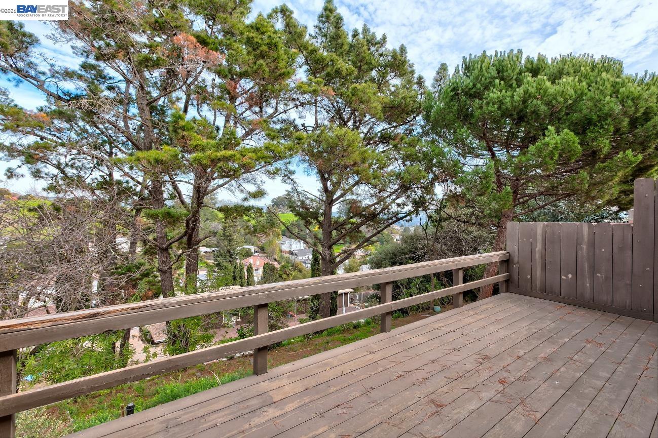 19100 Crest, Unit 107 Castro Valley, CA 94546 - Photo 17 of 23