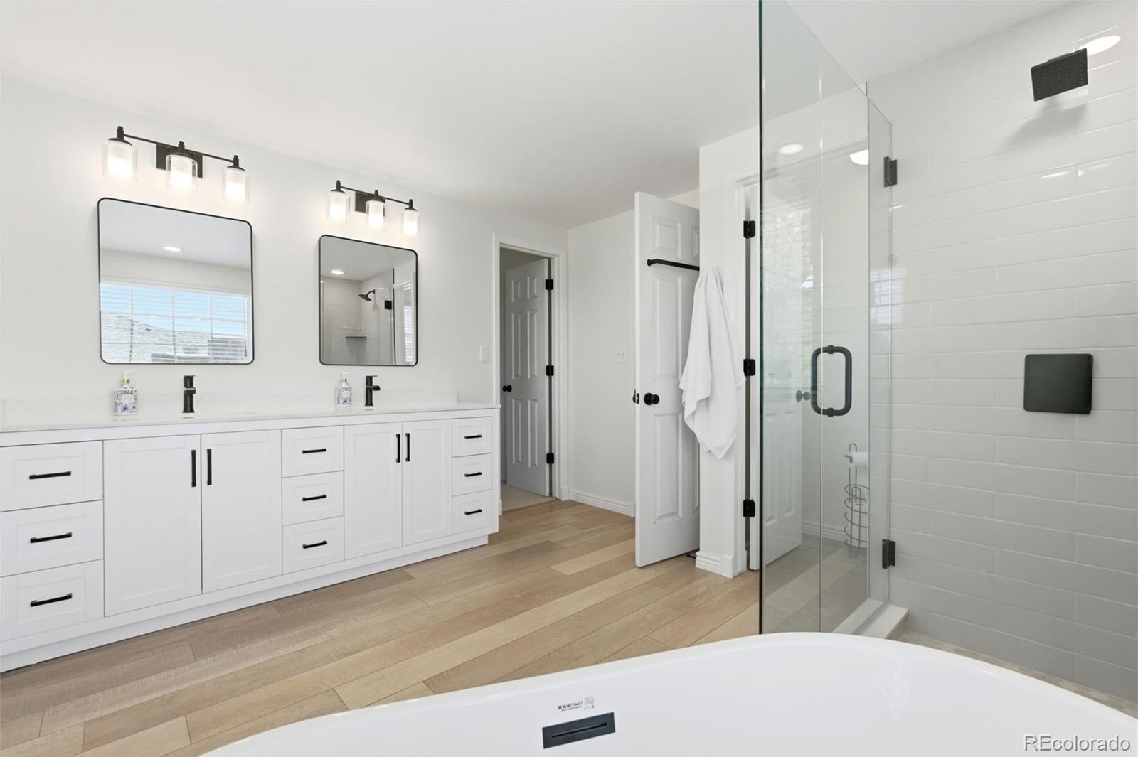 2255 Thistle Ridge Circle Highlands Ranch, CO 80126 - Photo 22 of 38 Gallery Image 22