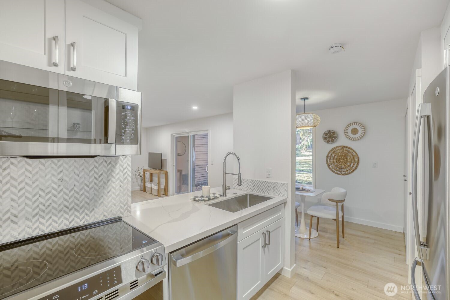 7209 224th Street Southwest, Unit P9 Edmonds, WA 98026 - Photo 5 of 17