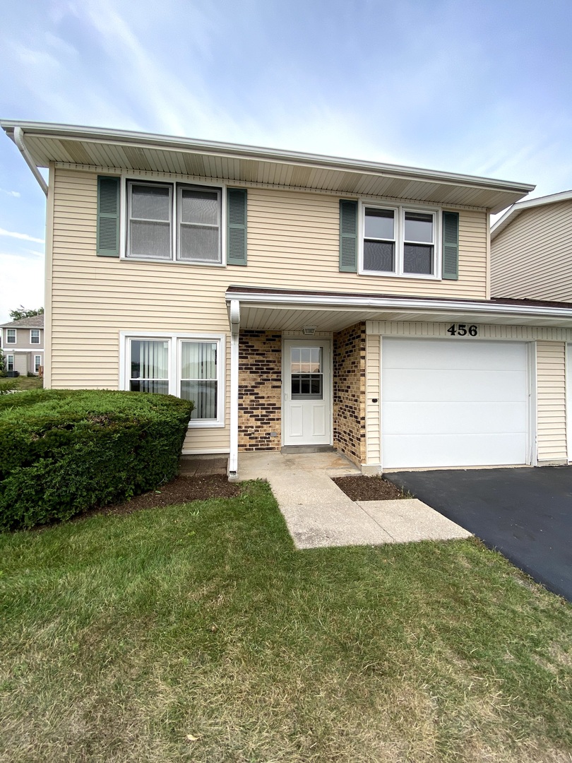 456 Sullivan Circle Bolingbrook, IL 60440 - Photo 2 of 31