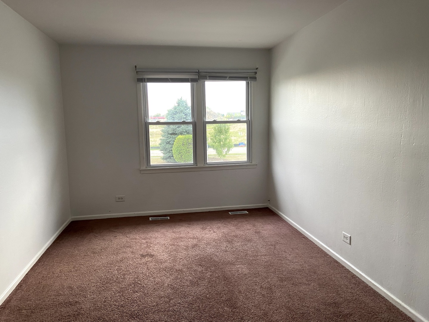 456 Sullivan Circle Bolingbrook, IL 60440 - Photo 23 of 31
