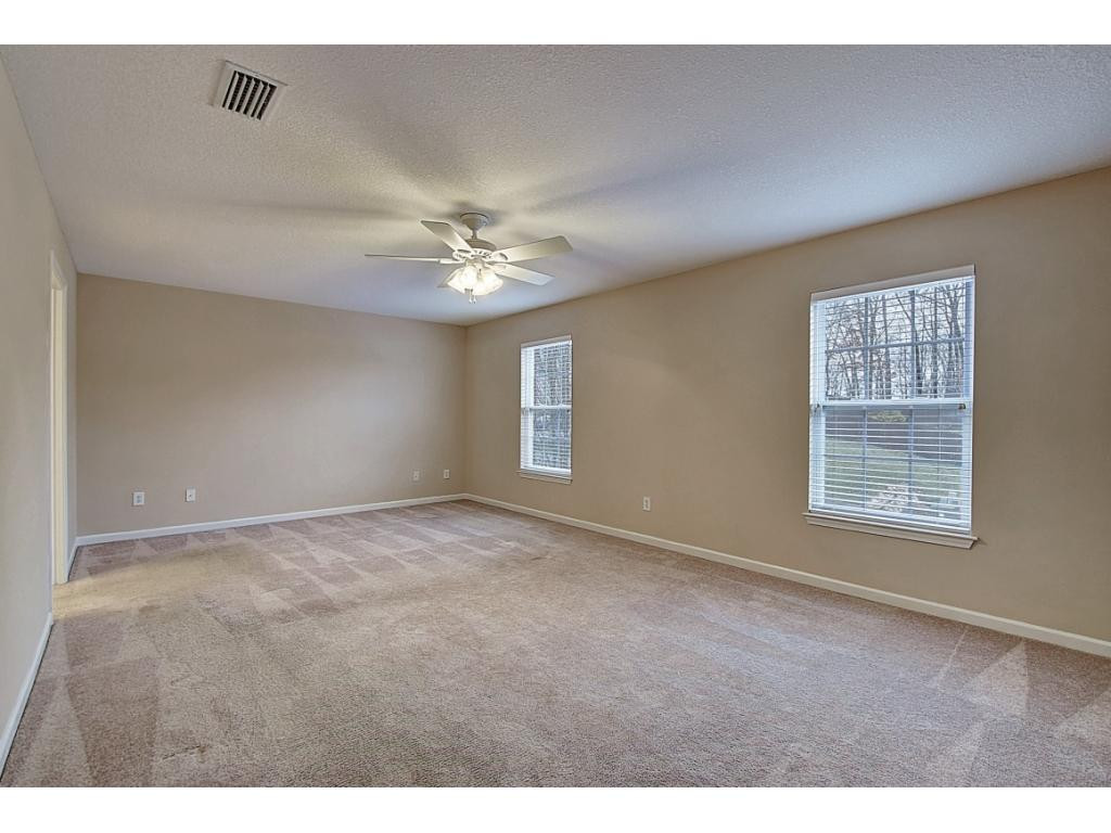 27 Springwinds Loop Johnson City, TN 37601 - Photo 14 of 25 Master bedroom