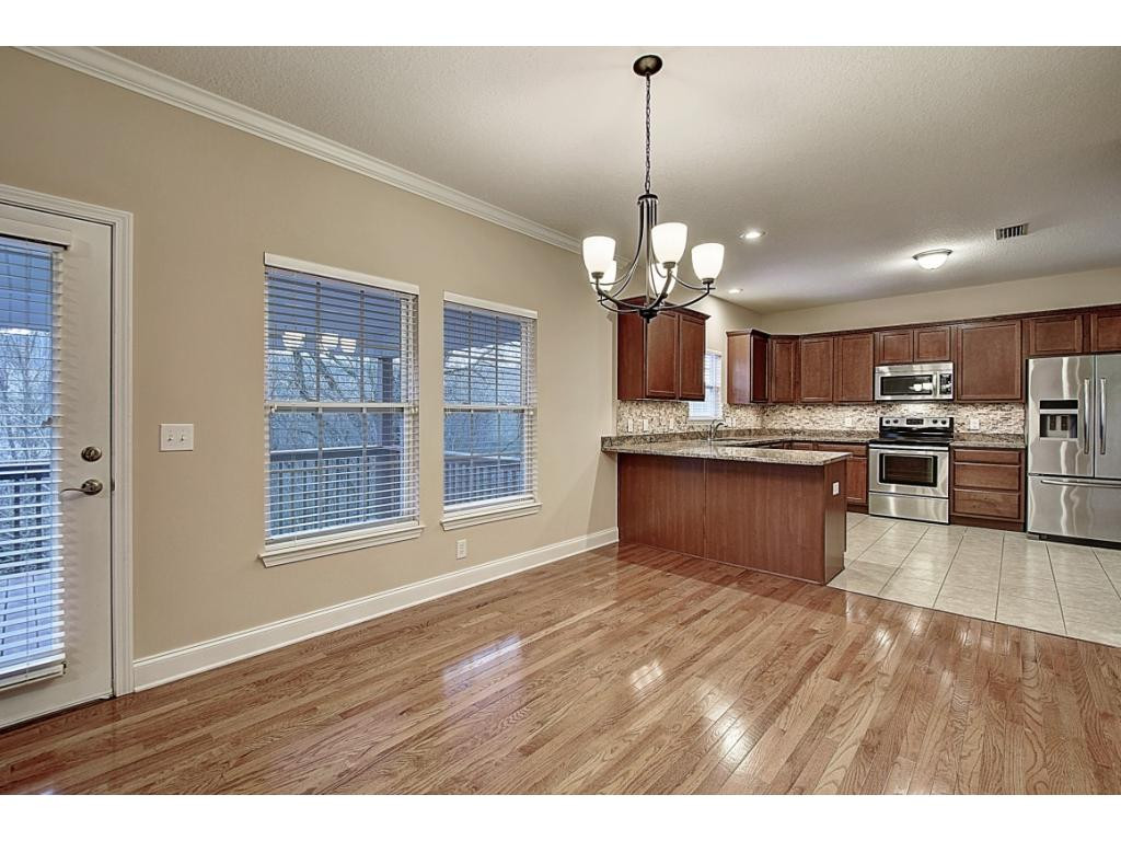 27 Springwinds Loop Johnson City, TN 37601 - Photo 8 of 25 Dining room into kitchen