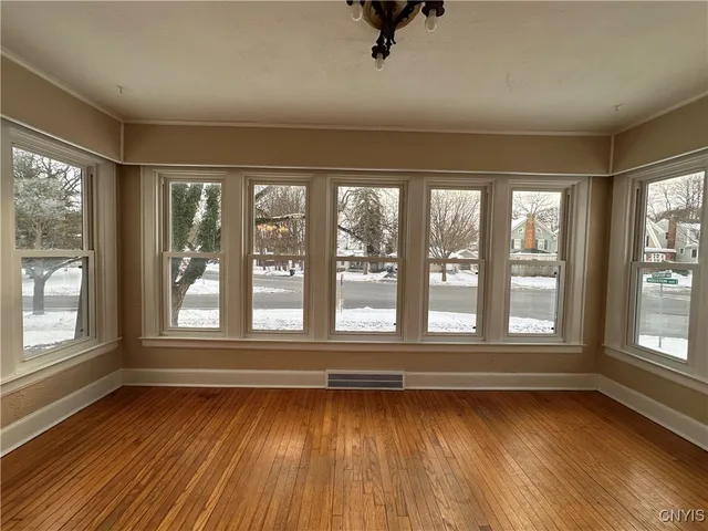 $2,900 | 1401 Euclid Avenue, Syracuse, NY 13224