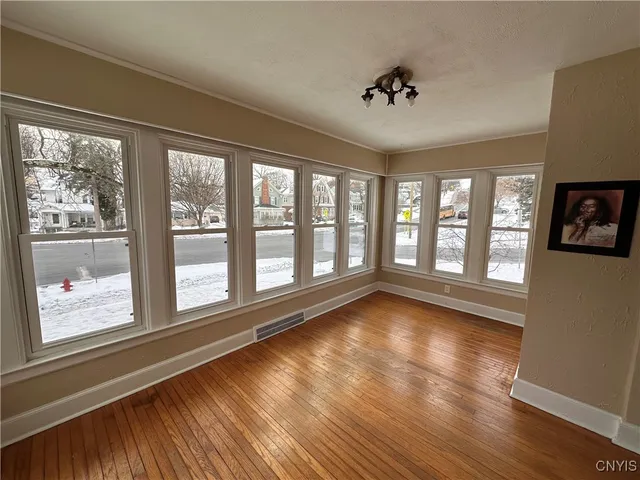$2,900 | 1401 Euclid Avenue, Syracuse, NY 13224
