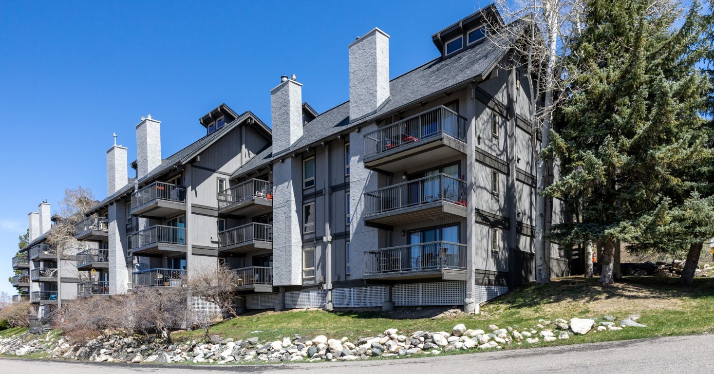 2626 Longthong Road, Unit 203 Steamboat Springs, CO 80487 - Photo 38 of 42 View of building exterior