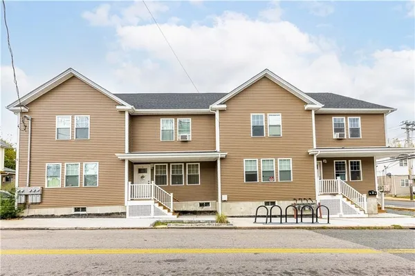 $1,290,000 | 872 Branch Avenue, Providence, RI 02904