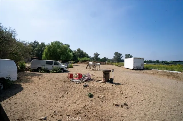 $3,500,000 | 11142 Locust Avenue, Bloomington, CA 92316