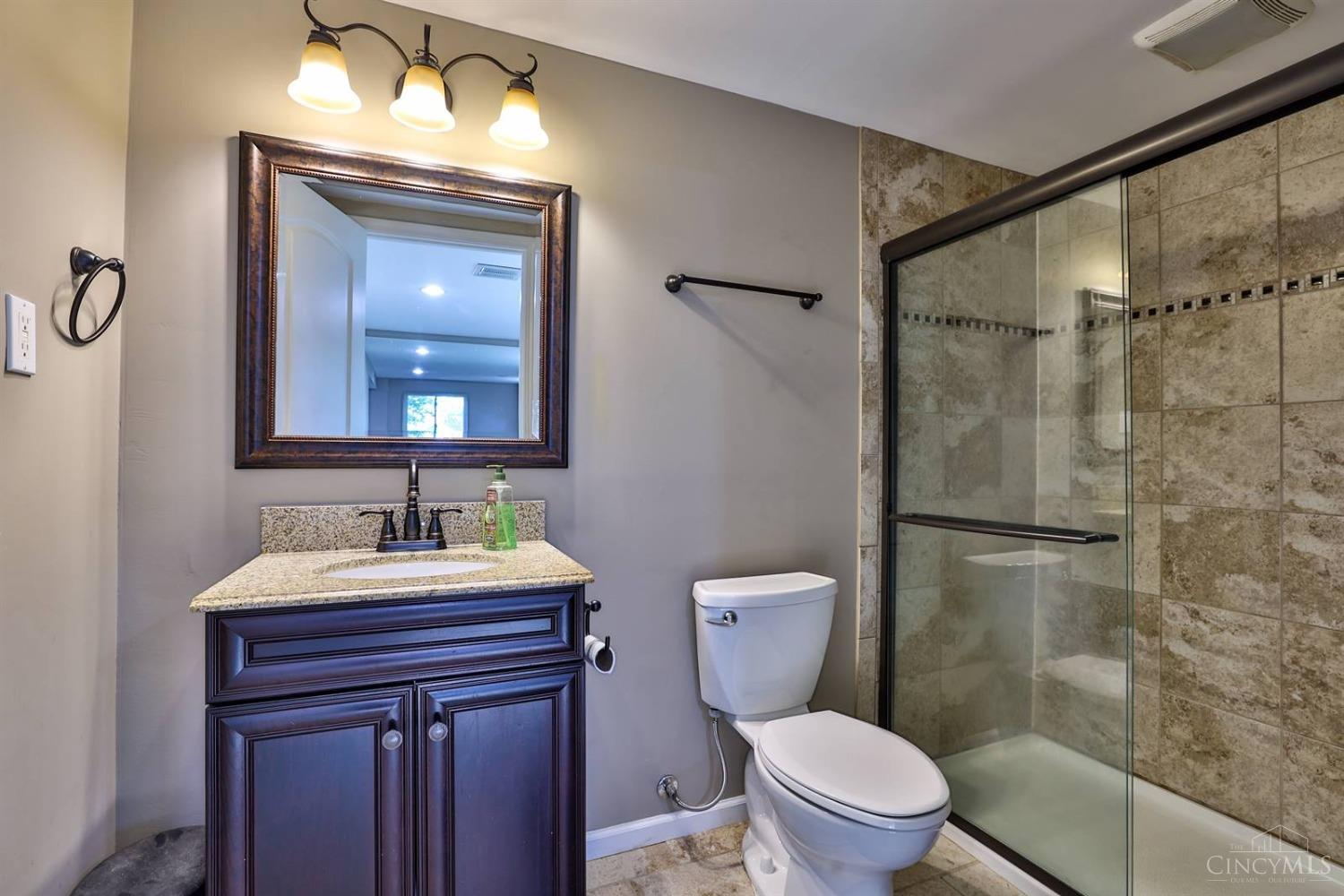 8816 Wuest Road Cincinnati, OH 45251 - Photo 30 of 45 Gallery Image 30