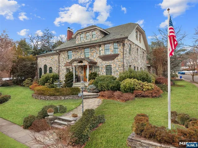 $1,600,000 | 225 Hillside Avenue, Nutley, NJ 07110