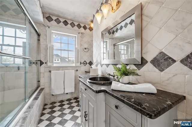 $1,600,000 | 225 Hillside Avenue, Nutley, NJ 07110