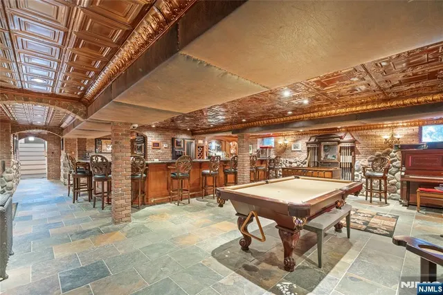 $1,600,000 | 225 Hillside Avenue, Nutley, NJ 07110