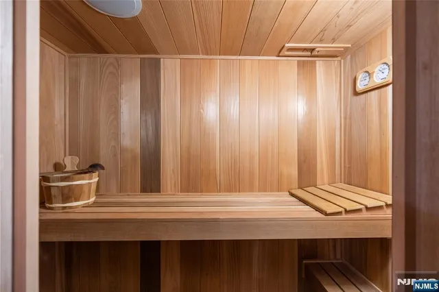 $1,600,000 | 225 Hillside Avenue, Nutley, NJ 07110