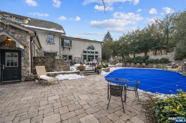 $1,600,000 | 225 Hillside Avenue, Nutley, NJ 07110