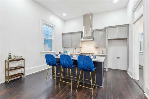 $749,000 | 2417 Royal Street, New Orleans, LA 70117