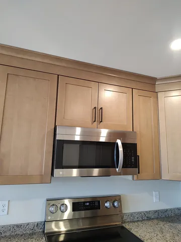 $3,750 | 4 Dutch Drive, Litchfield, NH 03052