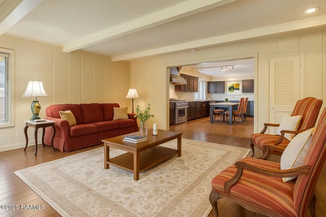 $599,000 | 106 Teche Drive, Lafayette, LA 70503