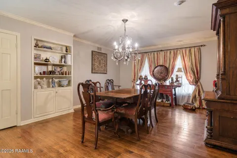 $585,000 | 106 Teche Drive, Lafayette, LA 70503