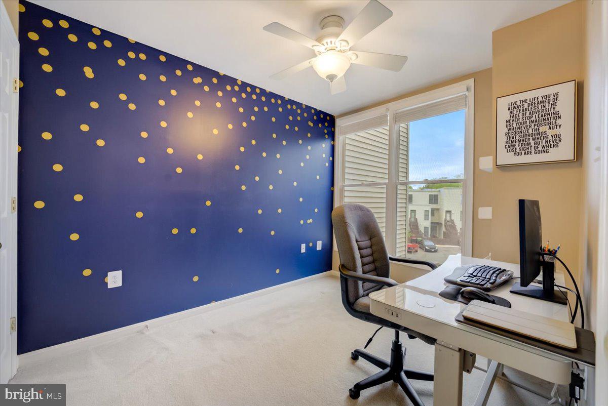 251 14th Street Southeast, Unit A Washington, DC 20003 - Photo 26 of 35